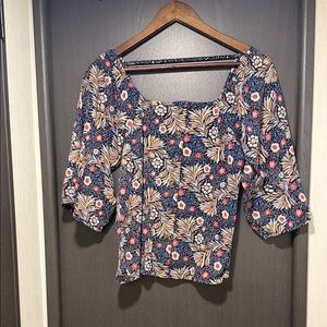 Elegant Floral Square Neck Blouse